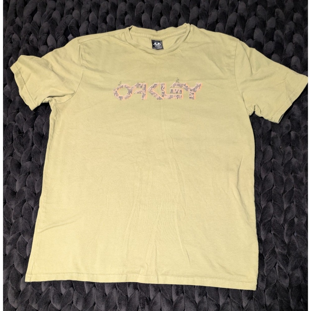 Oakley Art of Oakley Army Green Regular Fit Graphic Tshirt Size Medium